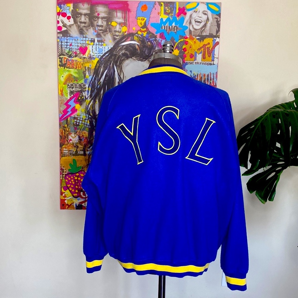 Authentic Vintage 1997 Yves Saint Laurent Logo Blended Wool Jacket. Men’s XL